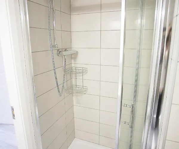 Newcastle Court Apartamento *