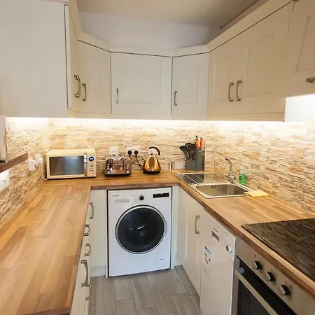 Newcastle Court Apartmán